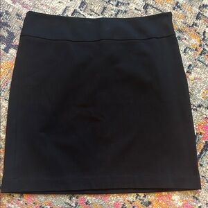 Banana Republic Black Mini Skirt size 6 EUC